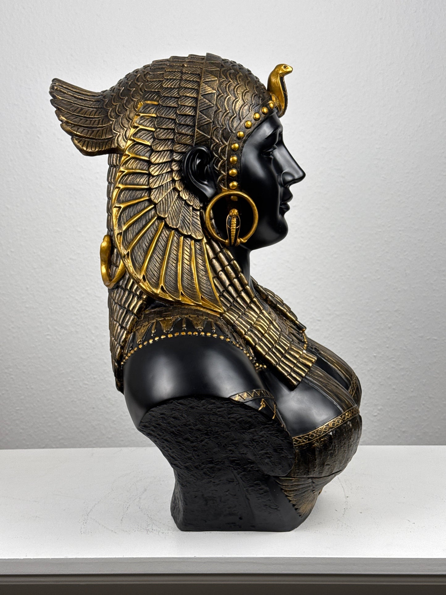 Cleopatra, Queen of Egypt Bust (in Black and Gold)